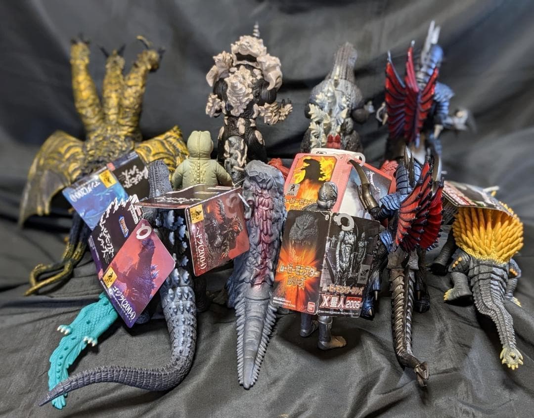 FWゴジラ・カイザーギドラ・モンスターX・ミニラ他（バンダイ）ソフビ