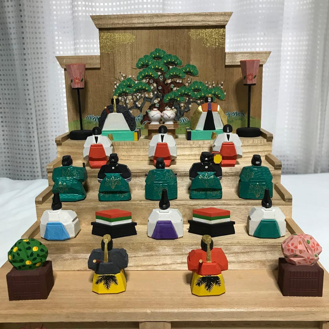 美品・レア物】奈良一刀彫 ひな壇 雛人形15人揃 神泉作 - メルカリ