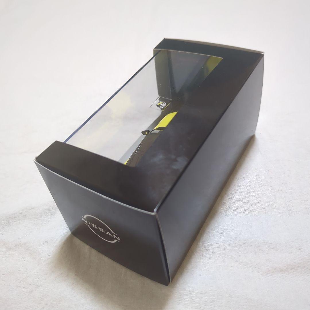 ニッサン Z Prototype 1/43