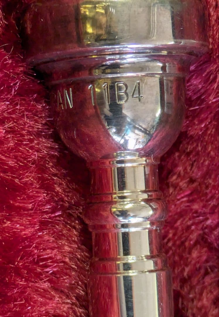 ヤマハト ランペット YUR-1335 ハードケース マウス11B4付