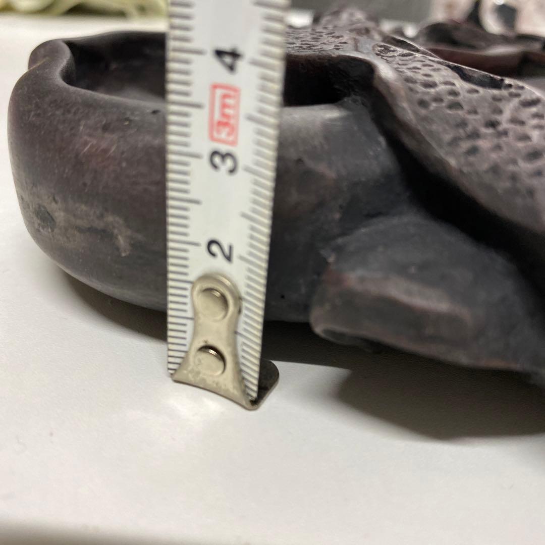 古い硯、彫刻あり