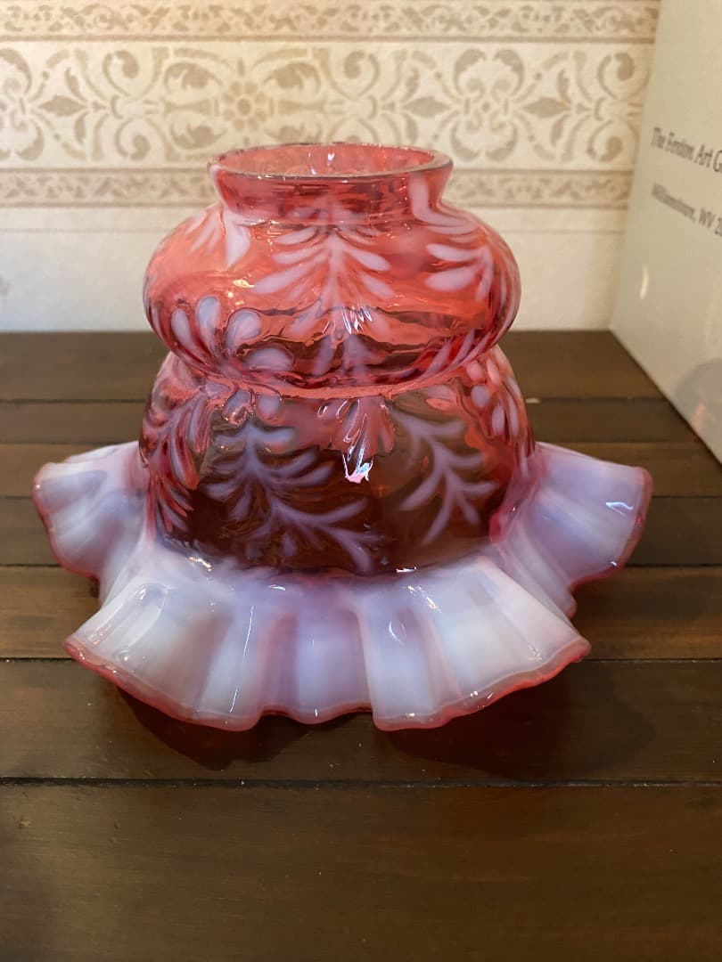 OLD FENTON レアクランベリー オパールセント ガラスシェード - メルカリ