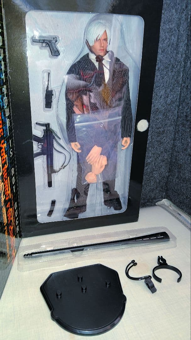 biohazard④[アシュリー専用ボディーガード(レオンSケネディ)]1/6