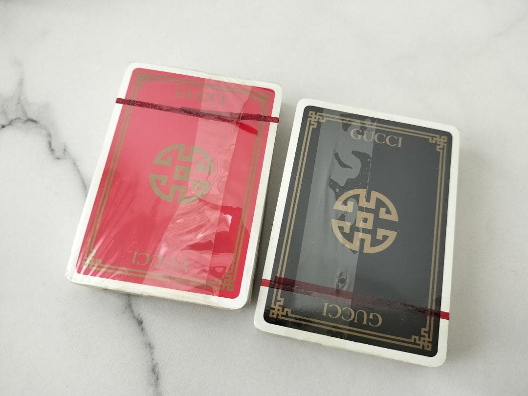 プ*ん様 【未開封】GUCCI トランプ2個 ボックス付き オールドグッチ ビン