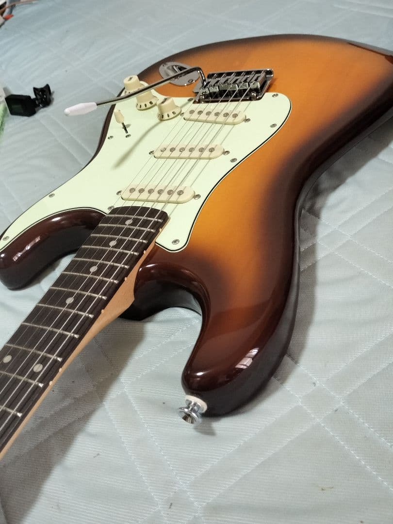 Squier スクワイヤー ストラトキャスター FSR ケースオマケ多数付