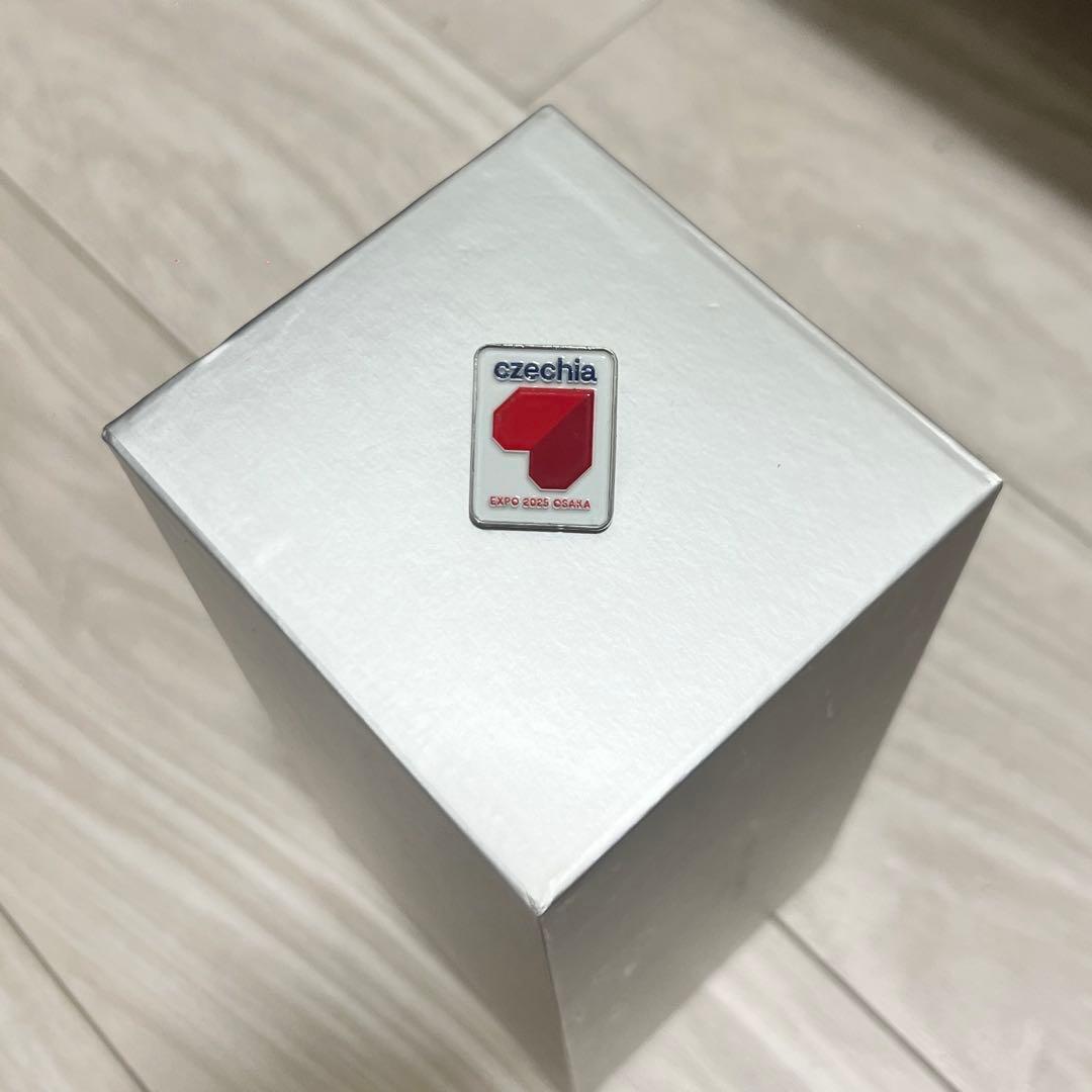 万博　チェコ館　非売品ピンバッジセット