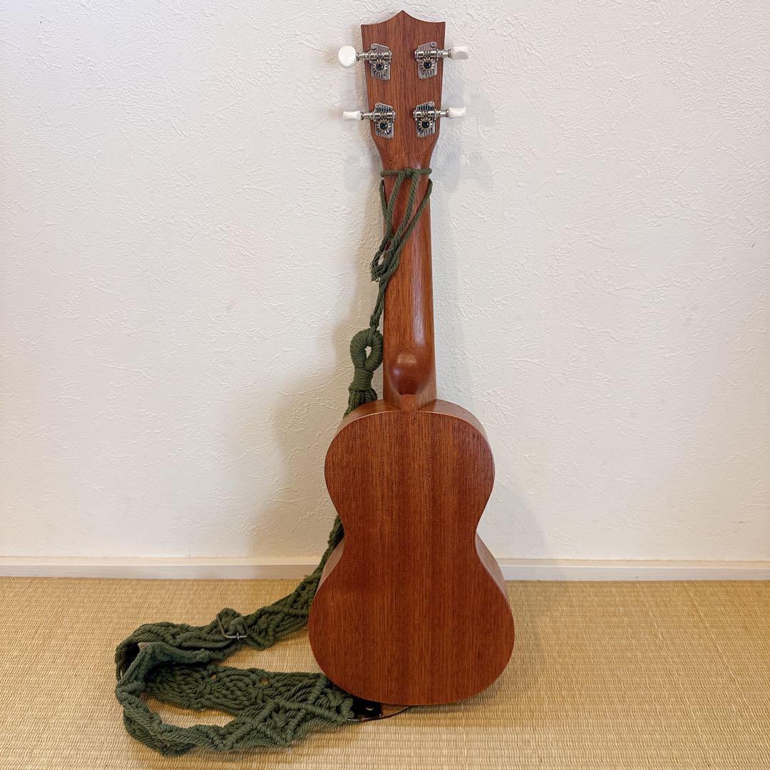 Famous FS-1G ウクレレ　ストラップ チューナーセット