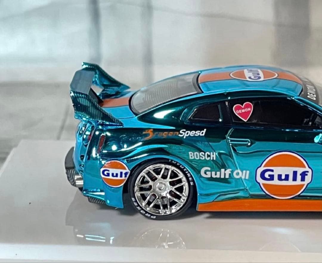 スカイライン GTR R35 RR 1/64 ミニカーGulf