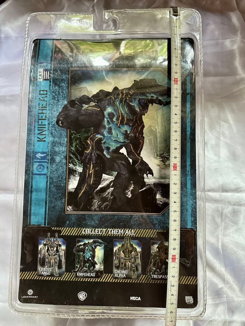 パシフィックリム KAJU KNIFEHEAD フィギュア 約25cm ［新品］