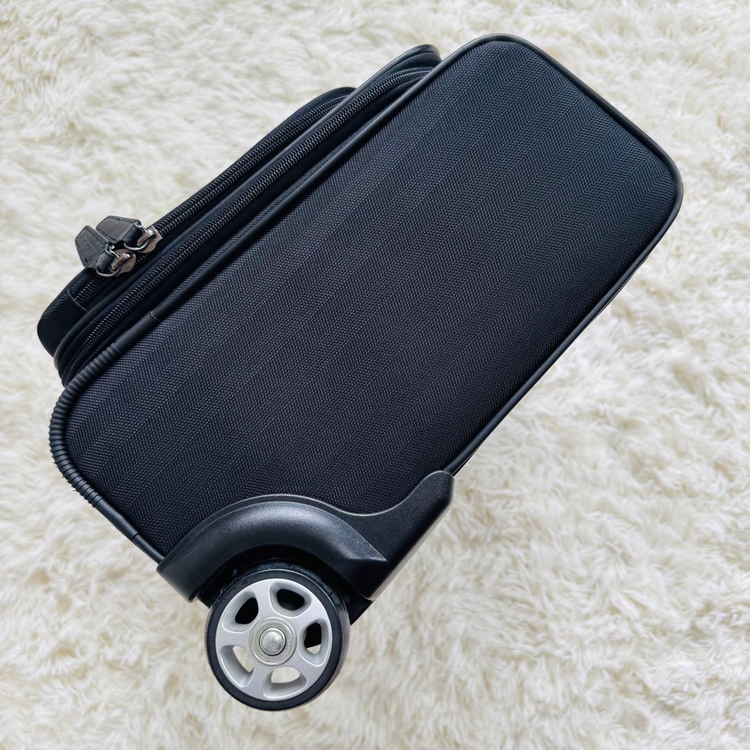 美品】ANA DESIGN ソフトキャリーケース 黒 機内持ち込み可能