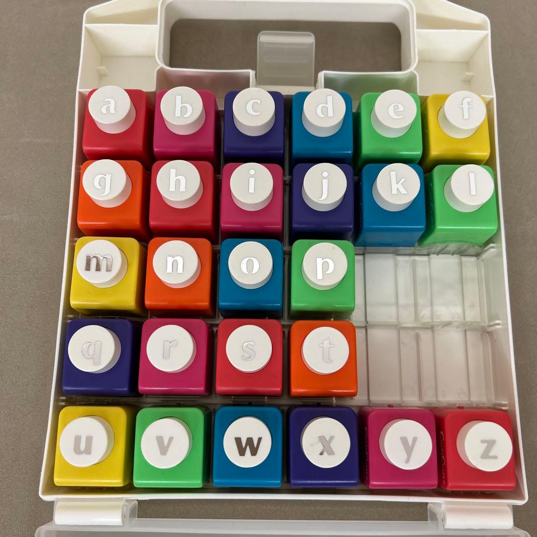 アルバム飾り クラフトパンチ アルファベット オーダー受付中（＾ω