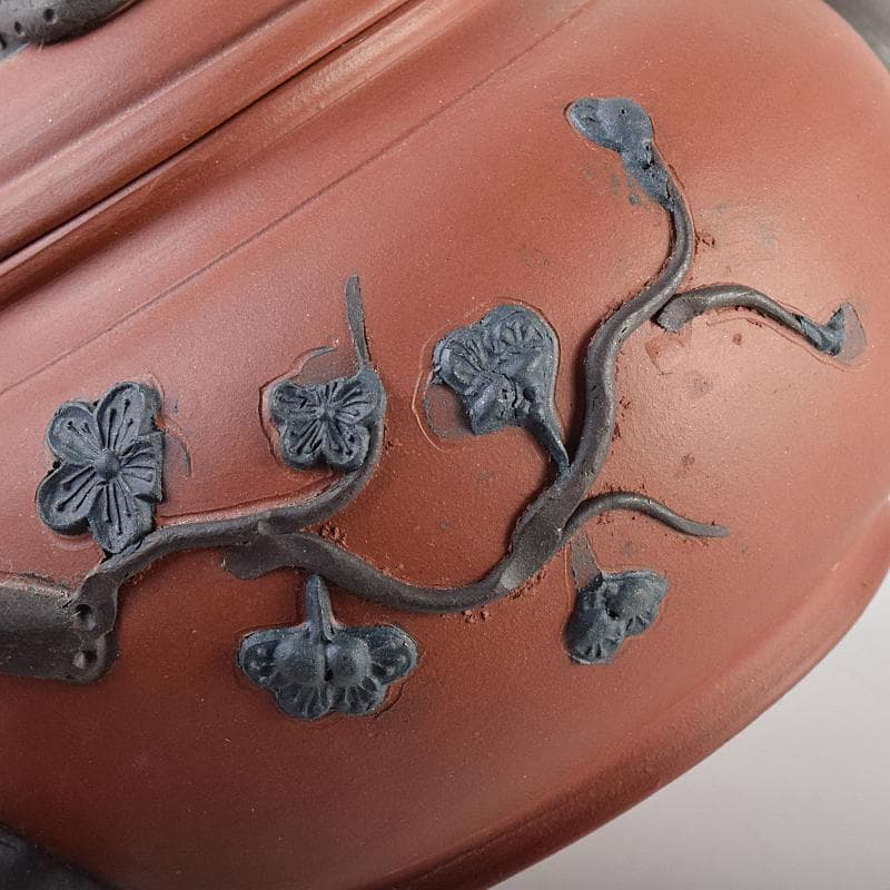 中国 紫砂 朱泥 貼松竹梅文 急須 茶壷 在銘 C R7568