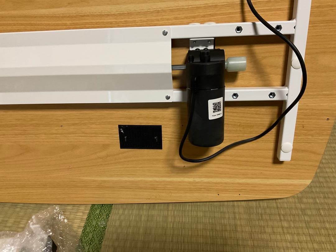 FlexiSpot T3WM-JA 電動昇降ローテーブル 傷あり