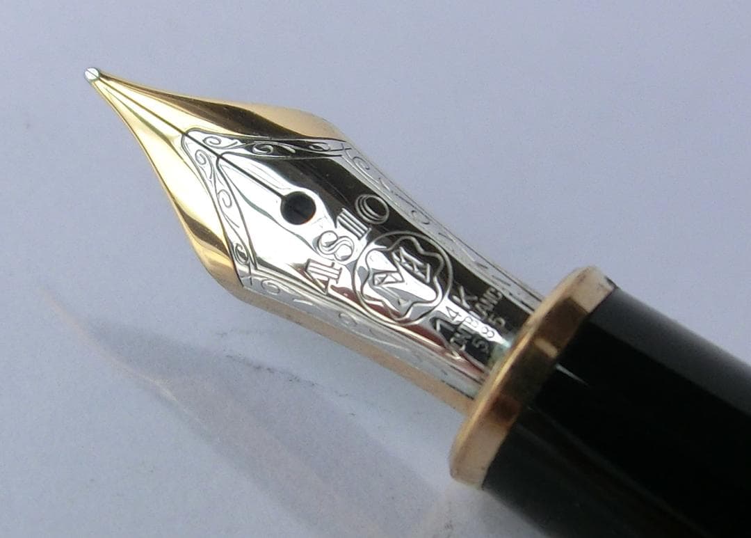 ★ モンブラン MONTBLANC マイスターシュテュック 万年筆 ペン先14K