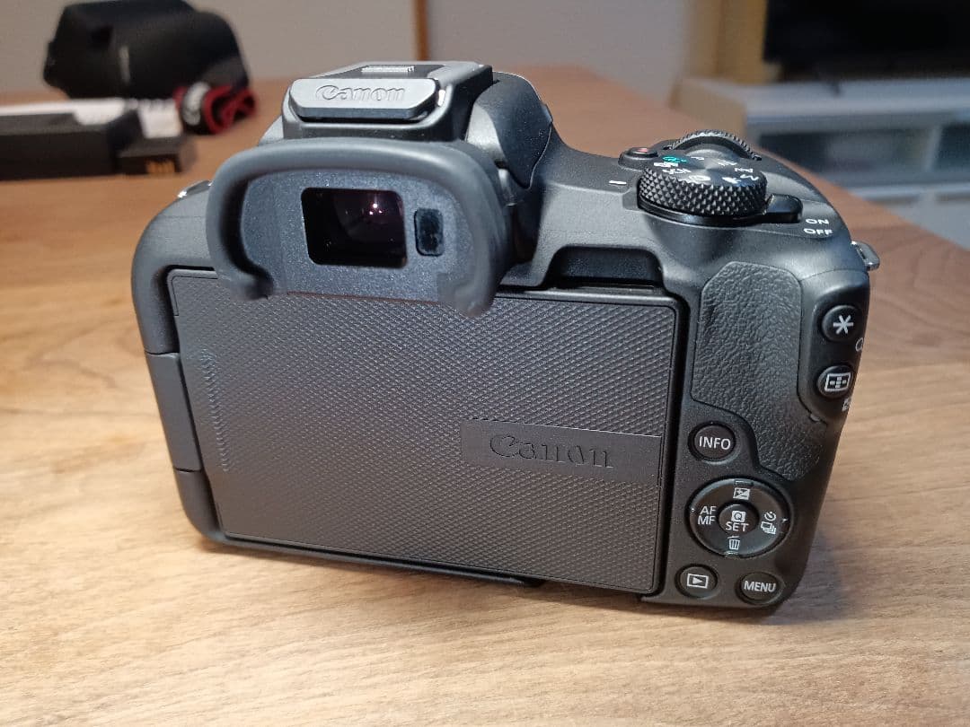 フ*ン様 【センサー清掃済み】Canon EOS R50 ボディ【取説+返金保証