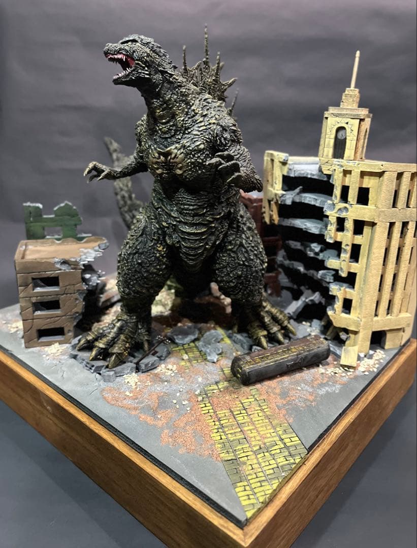 ゴジラ-1.0 銀座襲撃ジオラマ《改良版》 一番くじA賞対応 - メルカリ