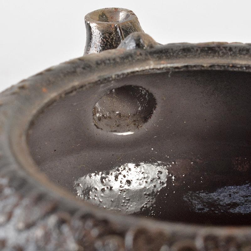 南部鉄器 　照光堂 造　桜文　砂鉄急須　共箱　D　R6745