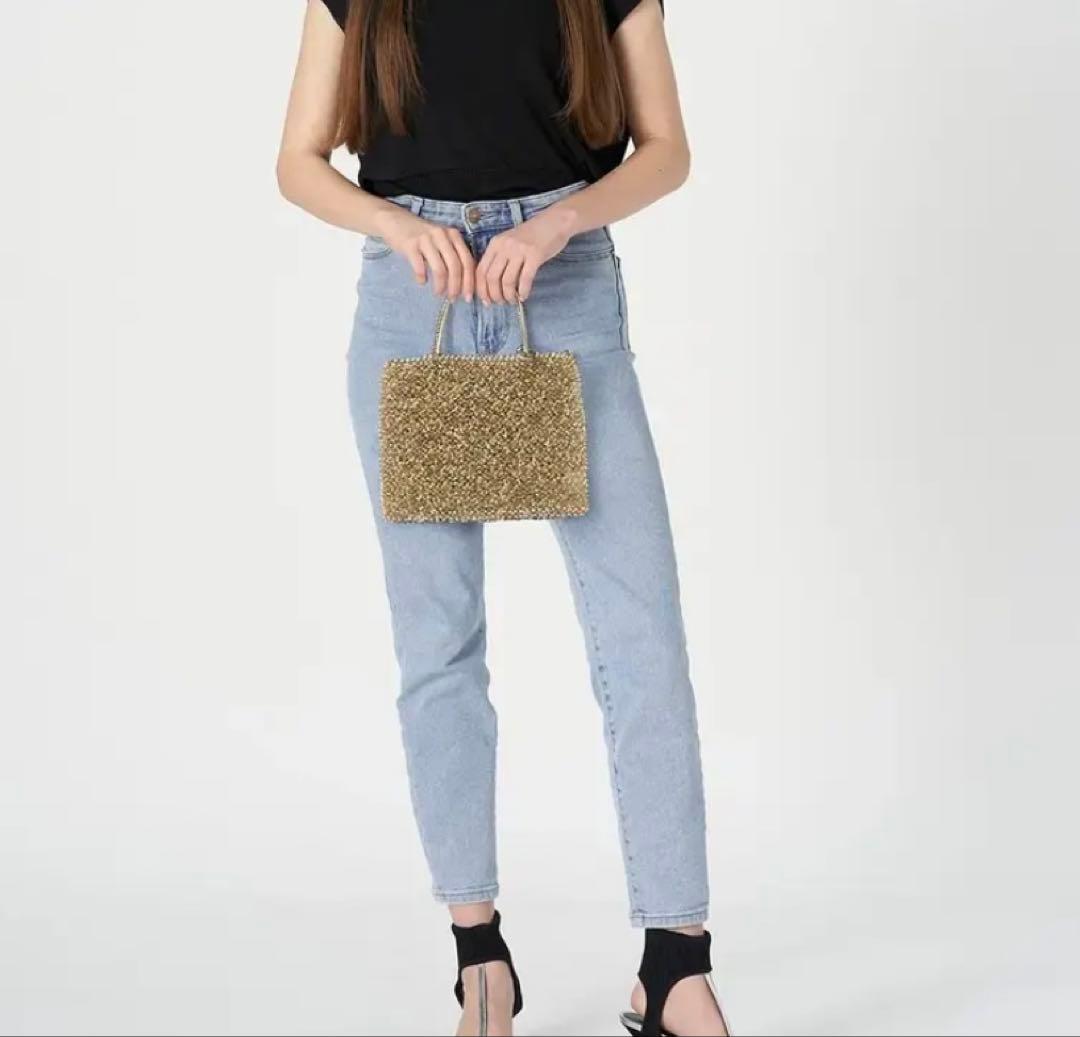 5262アンテプリマ　スタンダードスクエア ミディアム　シャンパンゴールド