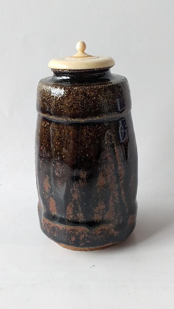 朝鮮唐津 茶入 徳沢守俊 仕覆 駱駝文いちご手錦 利休緞子 茶道具