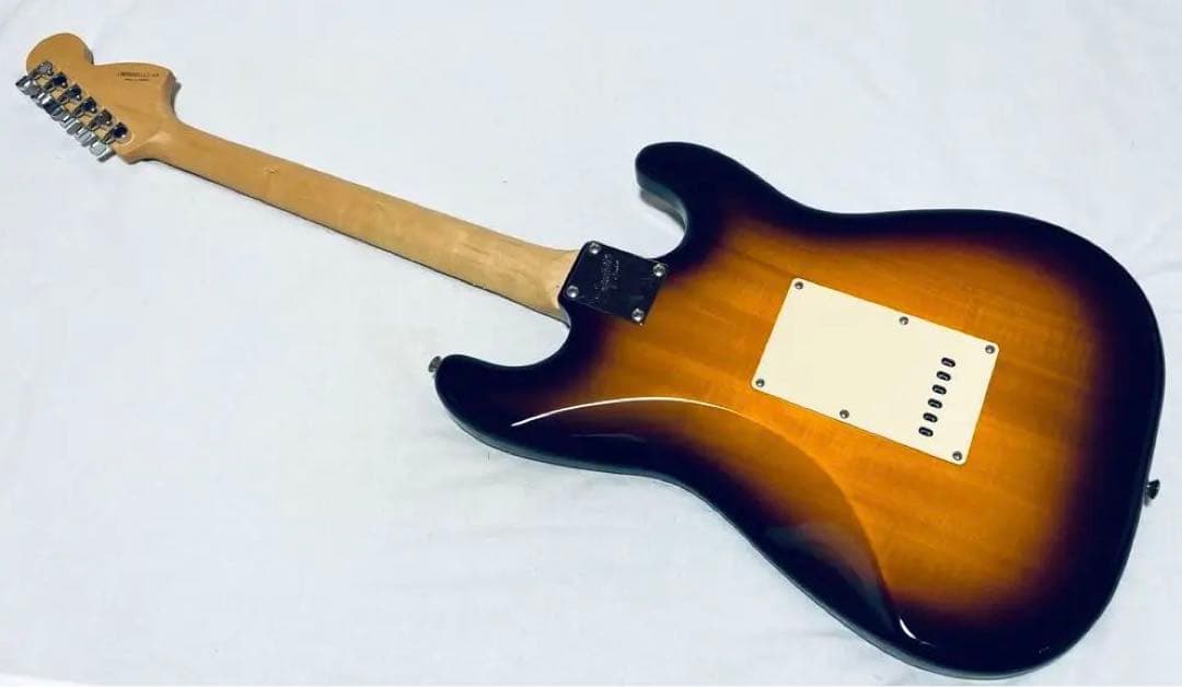 Squier スクワイア レフティ 左 ストラトキャスター by fender Squier