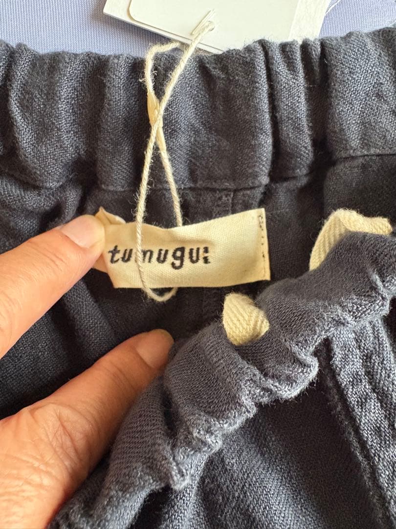 【新品、タグ付き】tumugu(ツムグ)8分丈パンツ