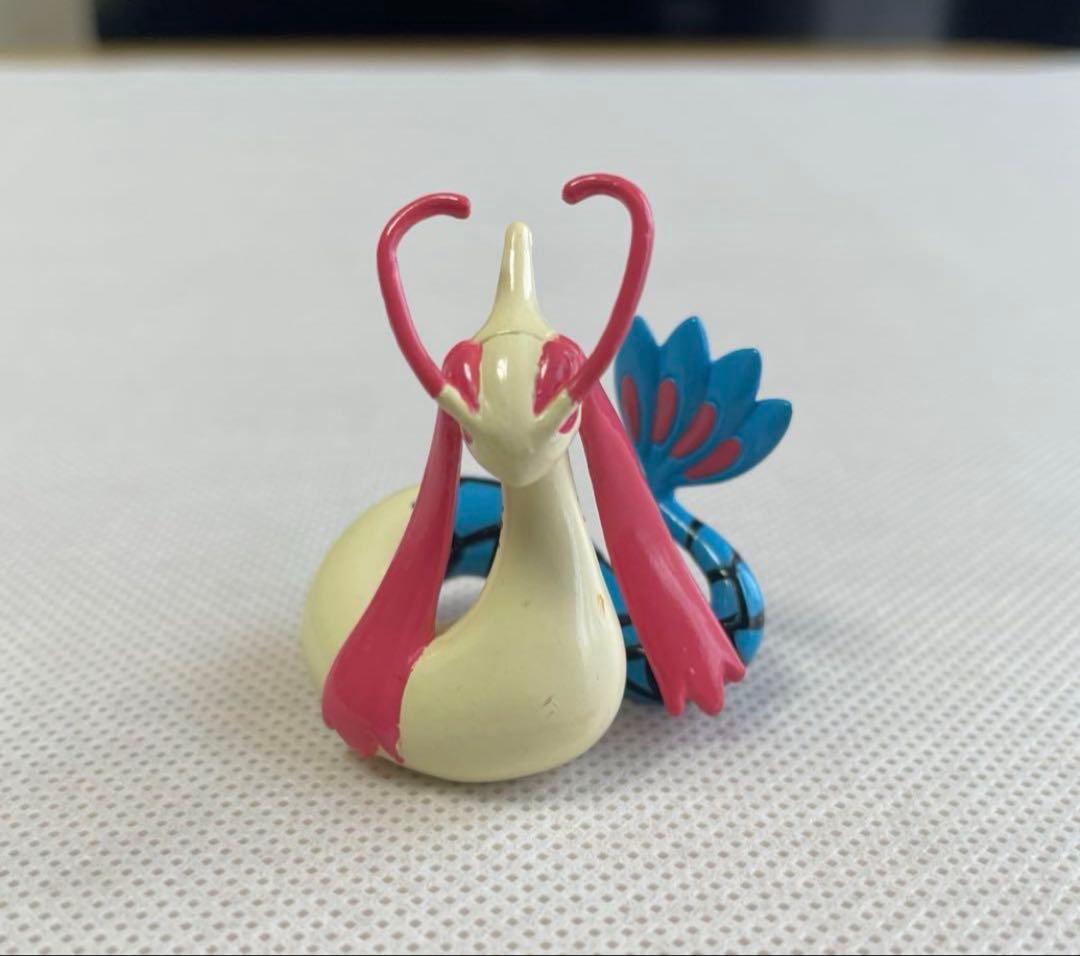 モンコレ　ポケモン　フィギュア　伝説ポケモン多数　レア　まとめ売り（おまけ付き）