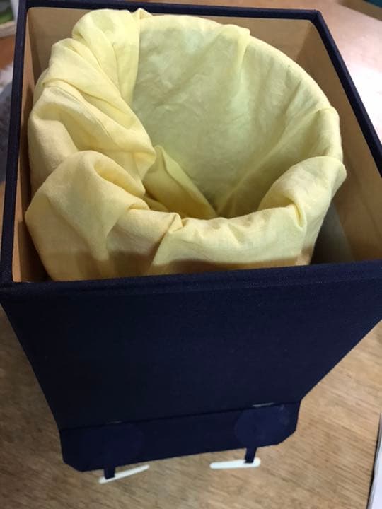 チェコ硝子花瓶 箱付き お値下げ❗️の通販はau PAY マーケット - 輸入