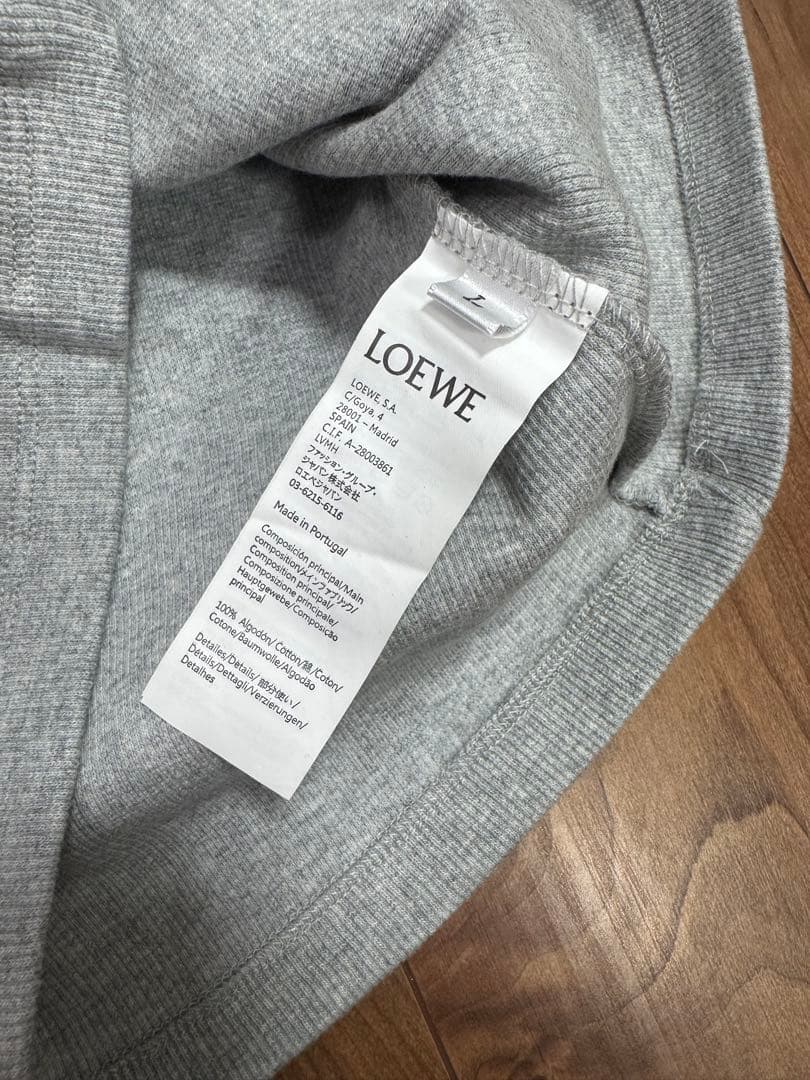 LOEWEロエベ タンクトップ グレー