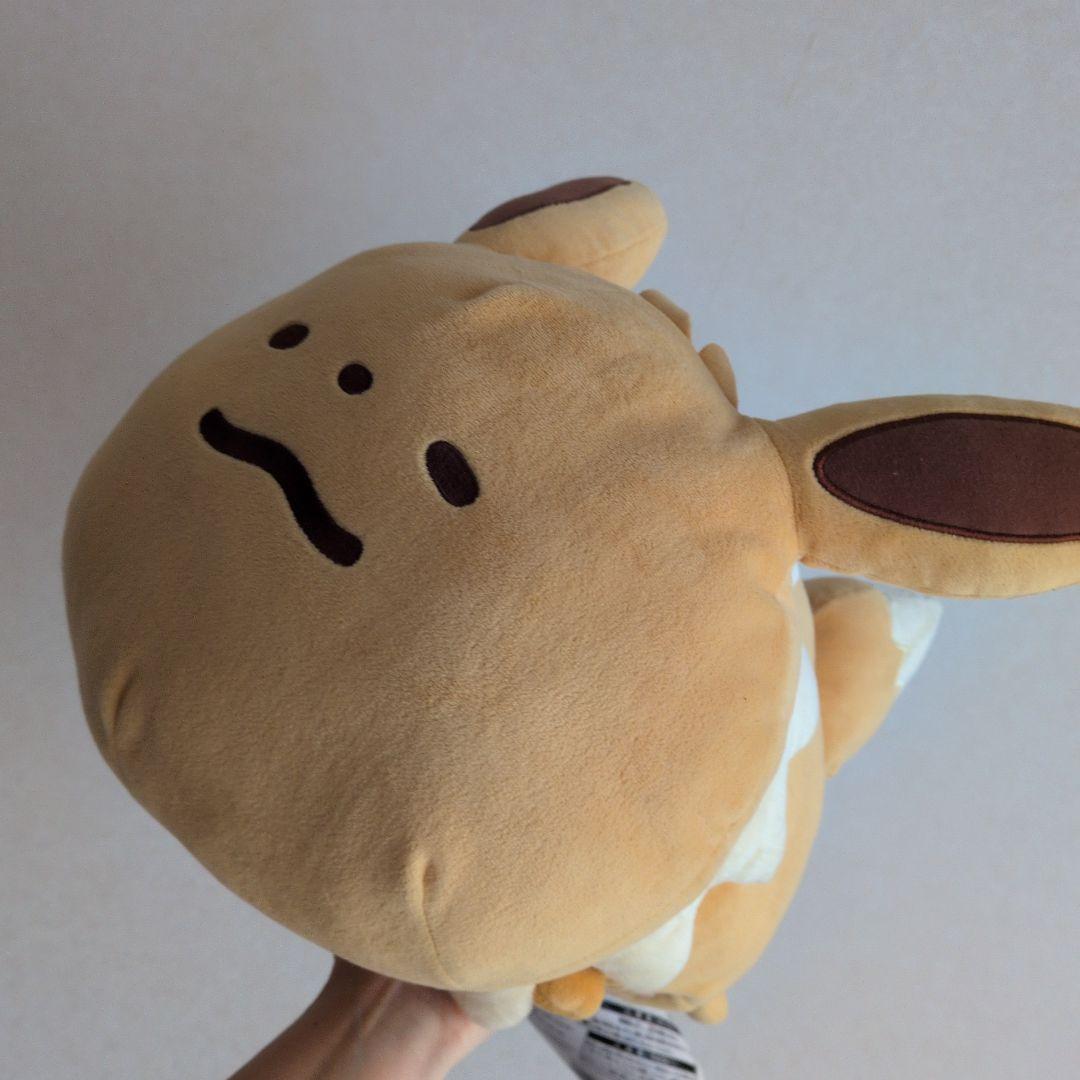 ポケモン　イーブイ　ぬいぐるみ