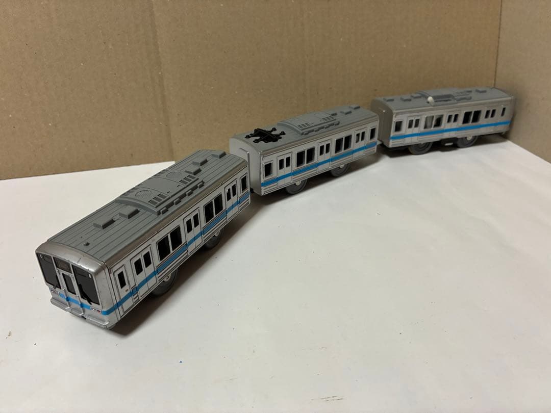 トミー プラレール 小田急2000形 Amazon.co.jp: プラレール 小田急2000