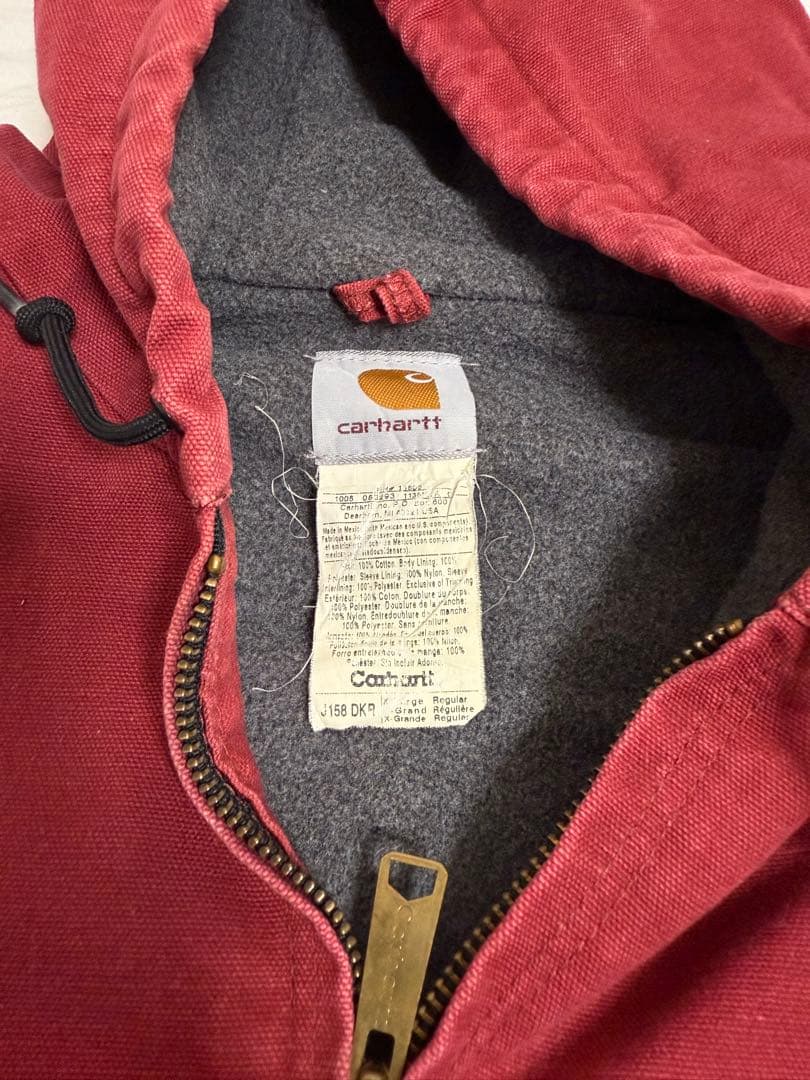 Carhartt カーハートアクティブジャケット赤色