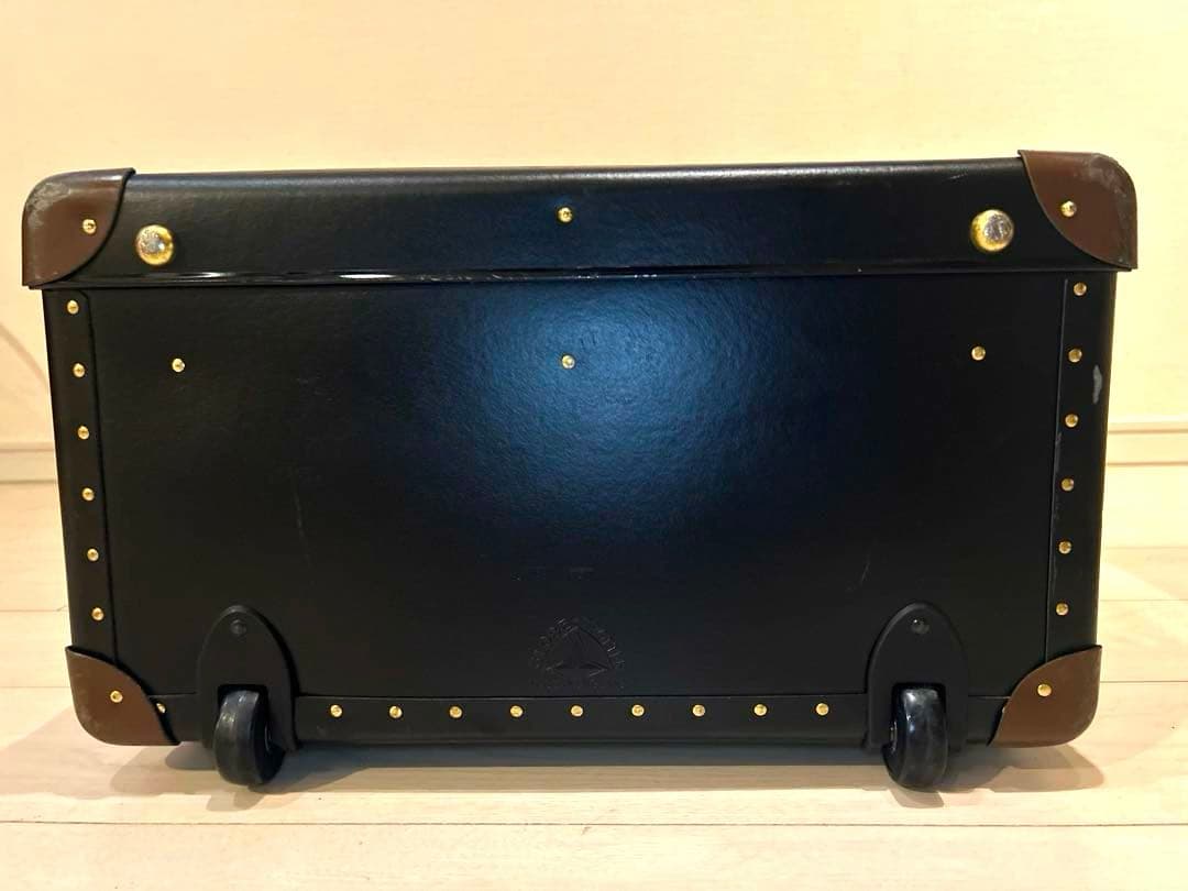 美品】Globetrotter 33インチ エクストラディープ ブラック×タン