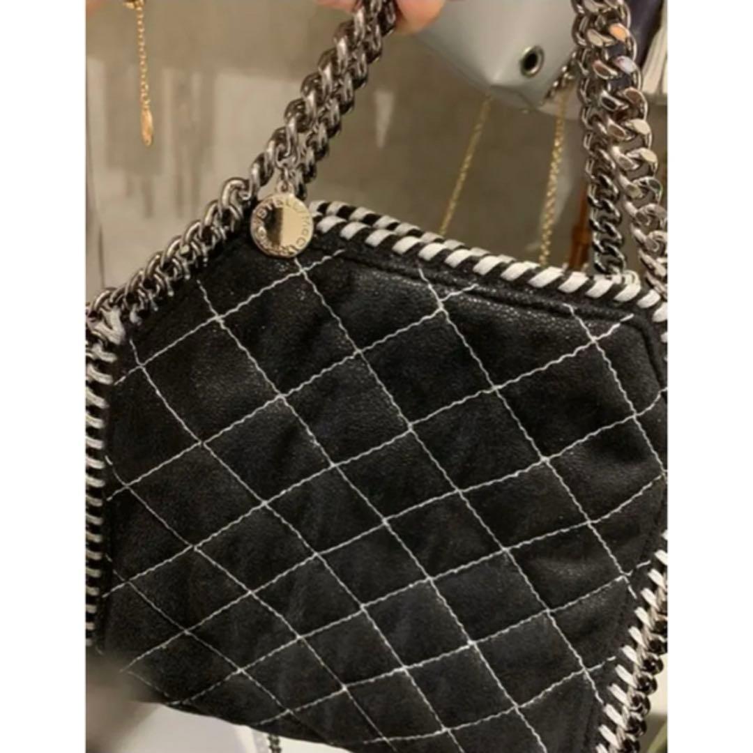 伊勢三郎貞興の書 】 軸装 桐箱