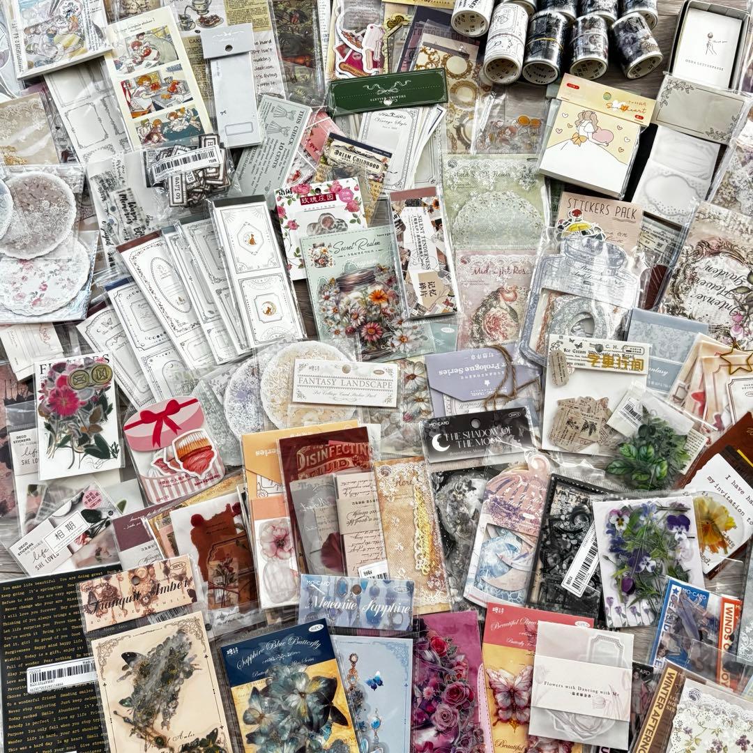 紙物 コラージュ素材 大量まとめ売り‼️ 海外紙物