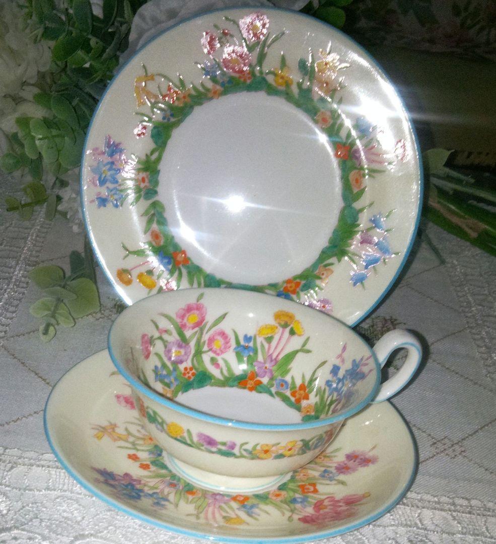 ウェッジウッド プレーリーフラワーズ トリオ ヴィンテージ ウェッジ