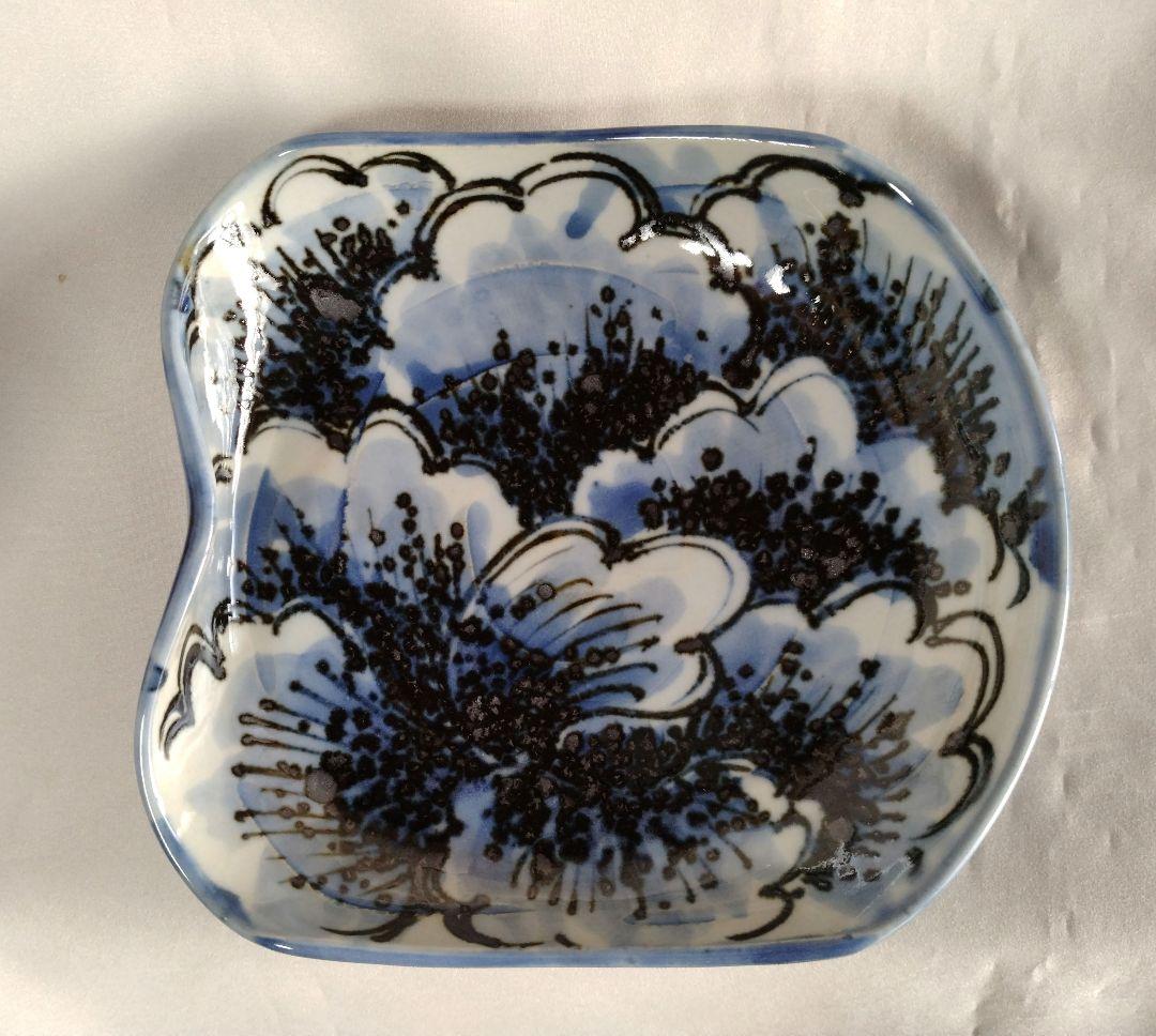 雲泉窯　染付　変形皿　　2枚