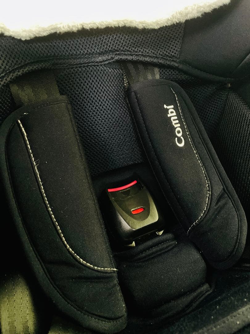 Combi クルームヴースマート isofix CG-UIG