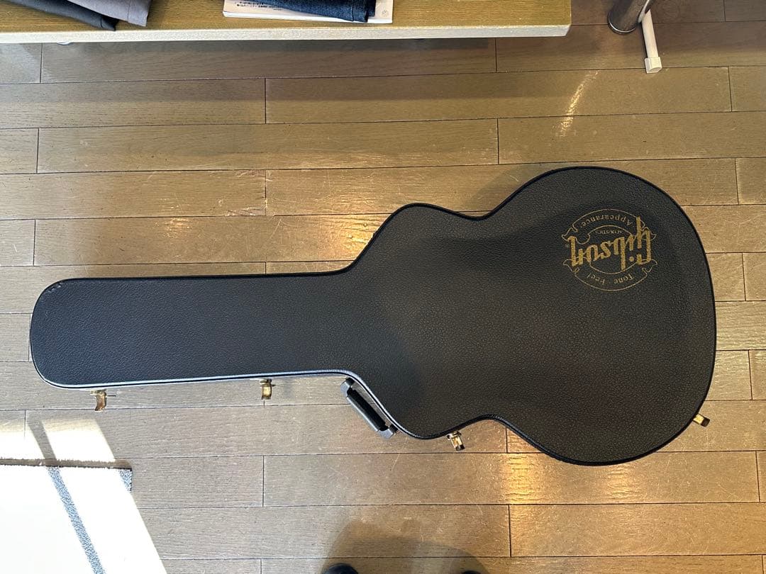 Gibson SJ-200 2002年製｜24年弾き込まれた風格｜弦交換済 - メルカリ