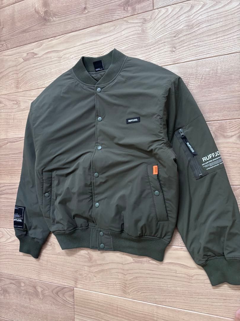 ラフログ　ラフロッグ　軽量パファースタジアムジャケット　S カーキ