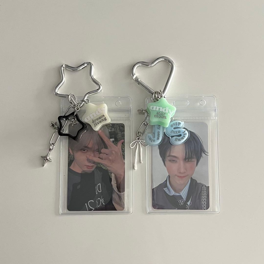 ハンドメイド　キーホルダー　トレカケース