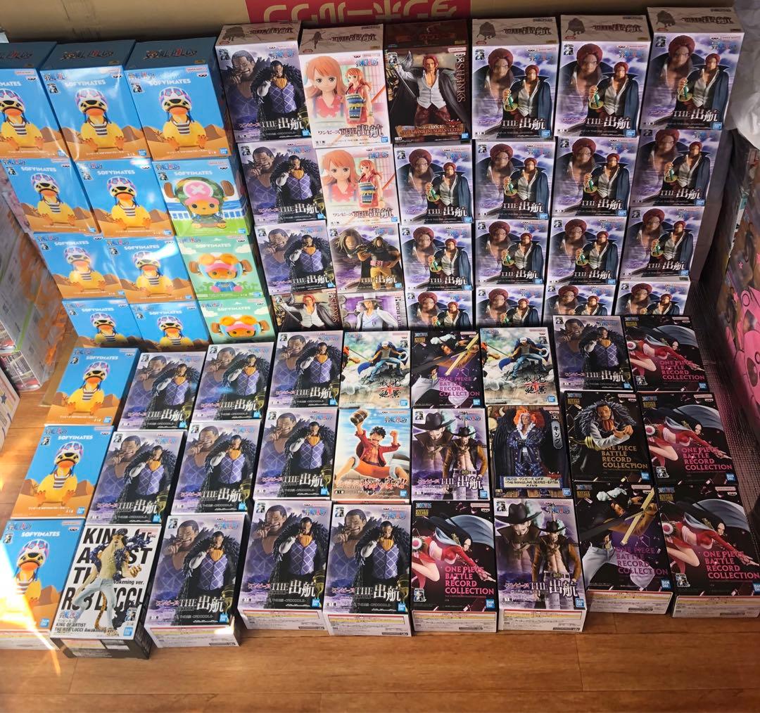 ワンピース　フィギュア　出航 シャンクス　クロコダイル　ミホーク　バトレコ63個
