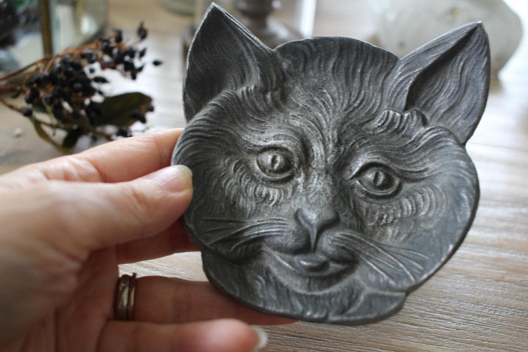 猫小皿/アスティエ・ブロカント/フランスアンティーク・ネコトレイ