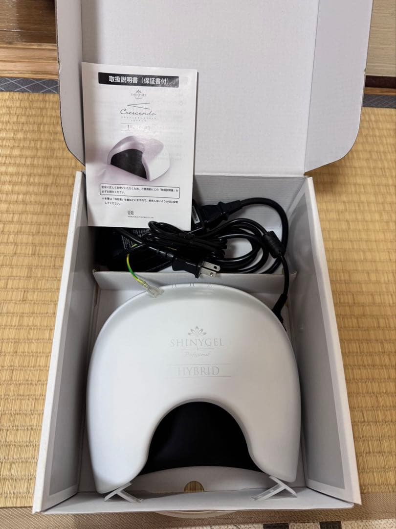 SHINYGEL Crescendo ジェルネイルライト Amazon.co.jp: ＜ホワイト有線