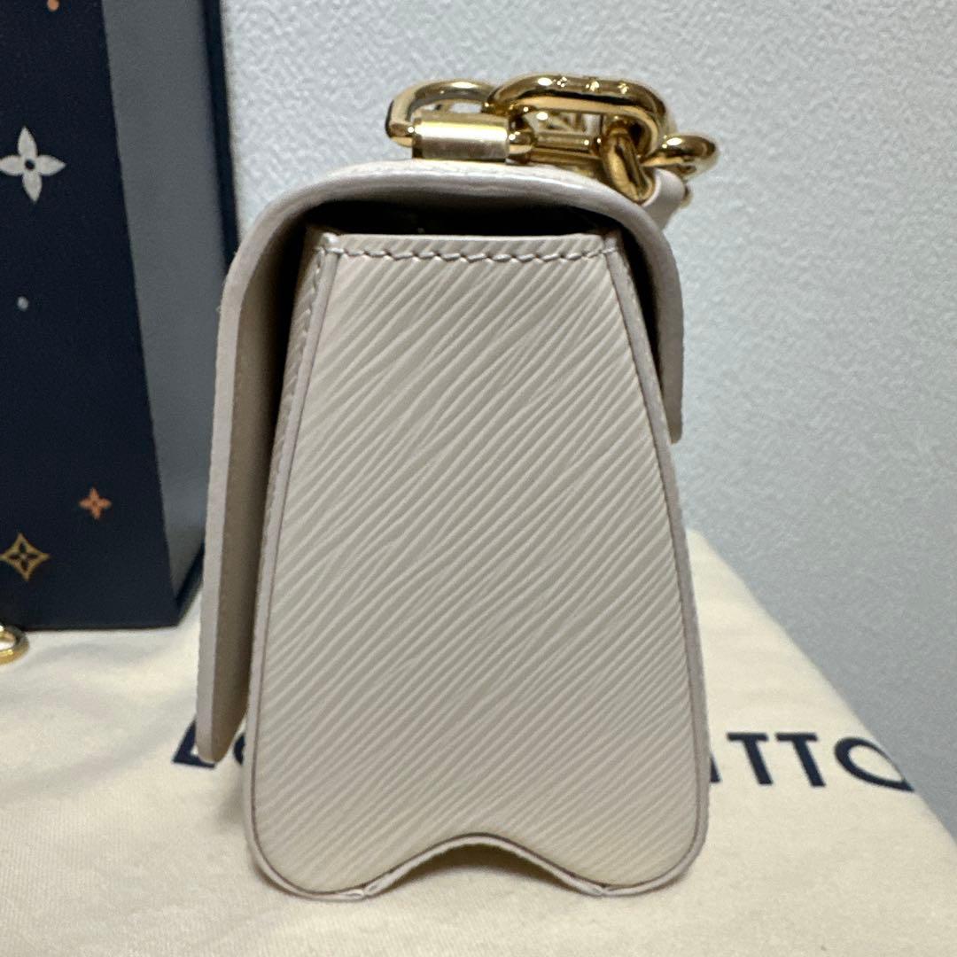 LOUIS VUITTON バッグ