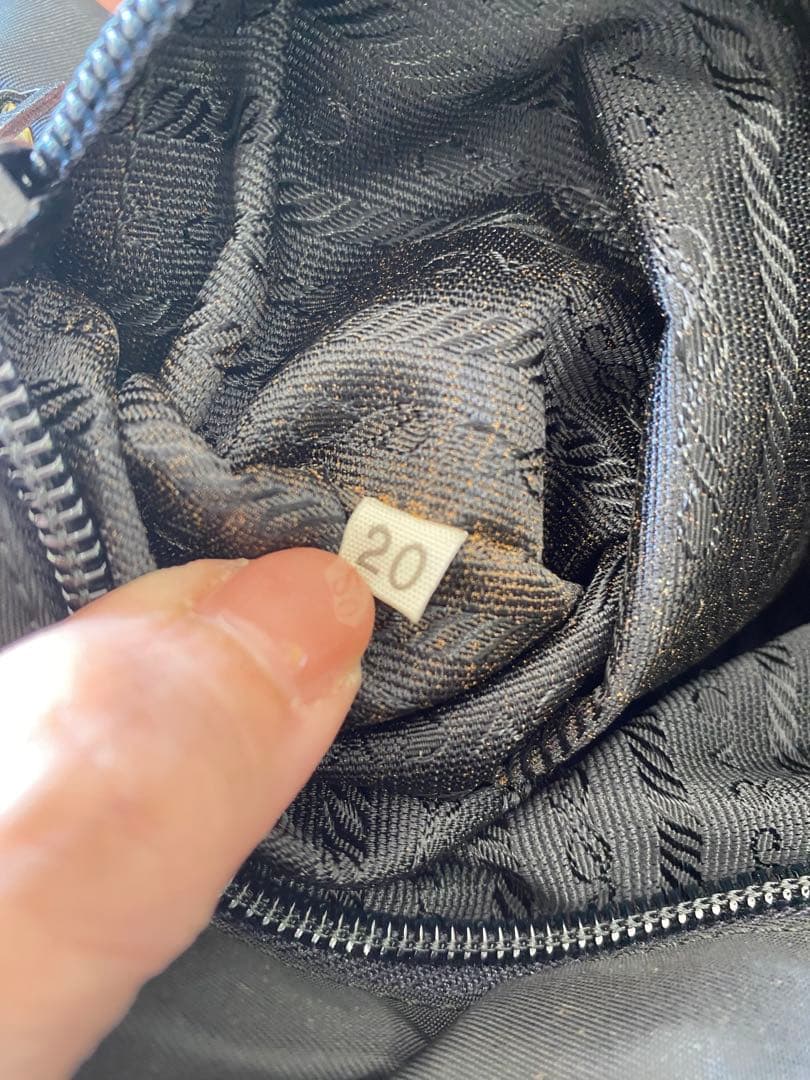 プラダ ナイロン トートバッグ ビーズ 巾着 肩掛け ブラック