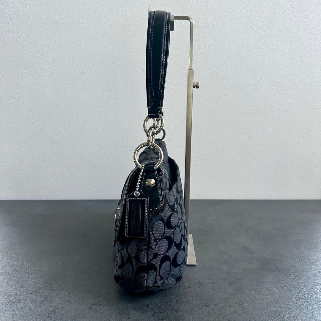 バッグ COACH Soho Signature Flap Shoulder Bag