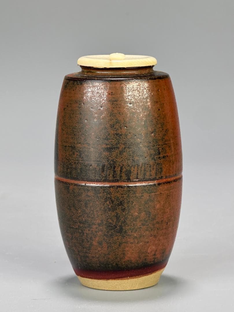 25.10.2-2 茶道具　茶入　作家品　供箱