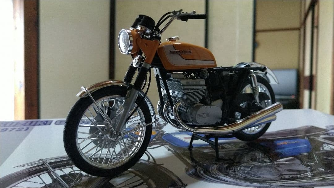 GT380プラモデルのみの販売。製作依頼用マイキーのフィギュア付きません。