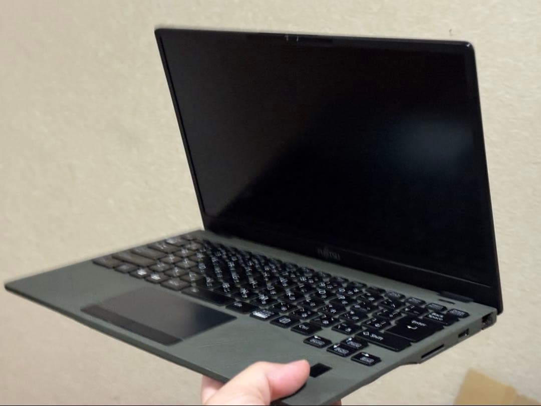 陸上自衛隊】オリーブ×ブラックU9311FセルラーLTEモデル - メルカリ