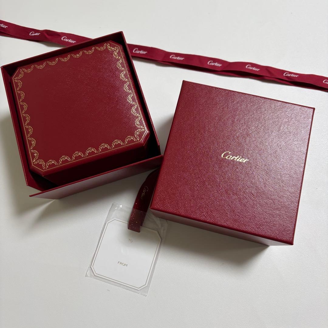 極美品 カルティエ バングル ブレスレット ケース 空箱 現行品 リボン